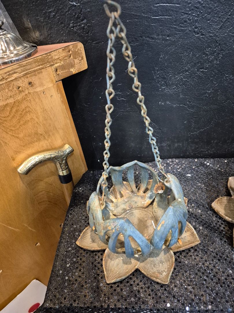 Cast Iron Out Door Flower Hanging Candle Holders