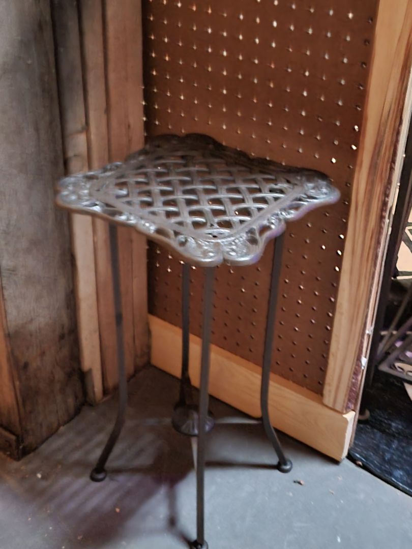 Brown Metal Plant Stand
