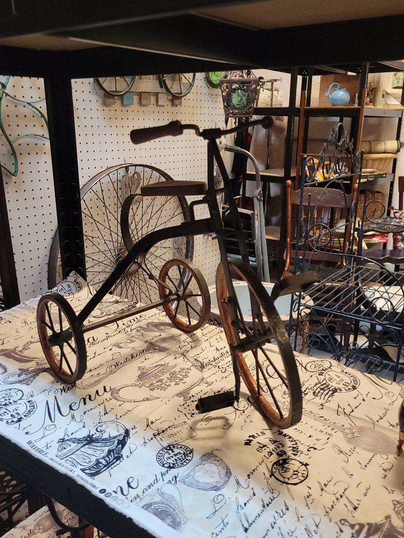 Brown Bike Display, 14"x18"