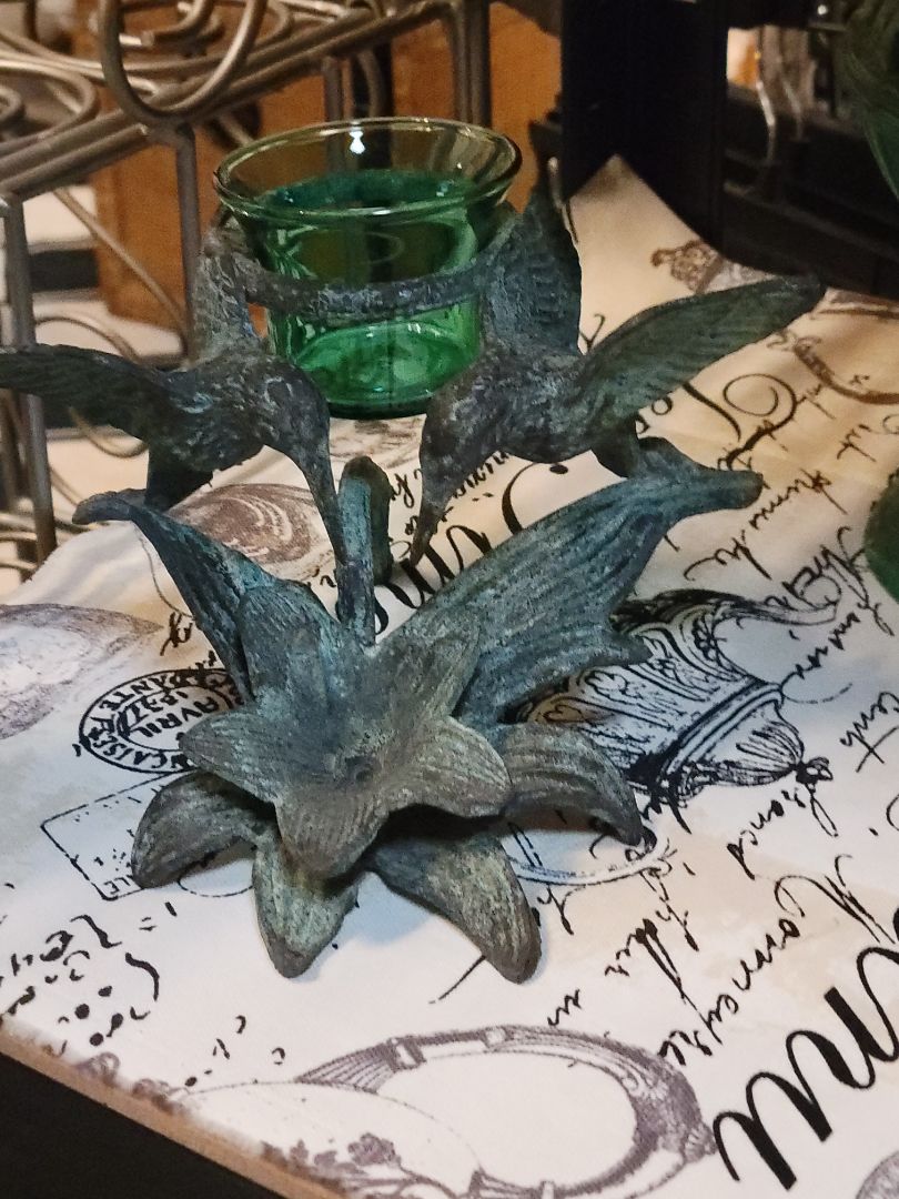 Green Humminbird Candle