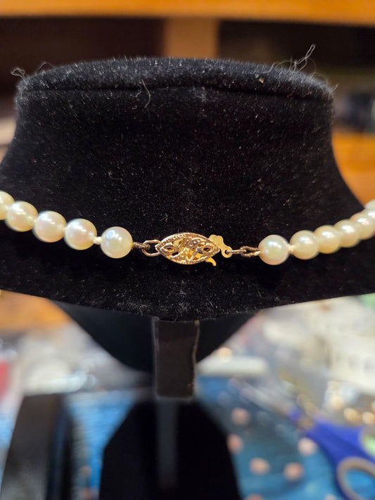Vintage 14k Gold Pearls