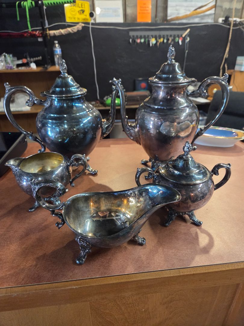 Rogers Silver Plated Tea & Coffee Set