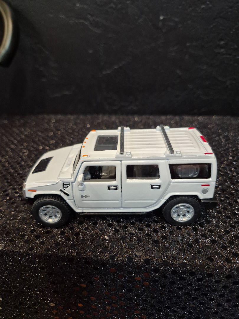 Kinsmart 2008 Hummer H2 SUV Diecast