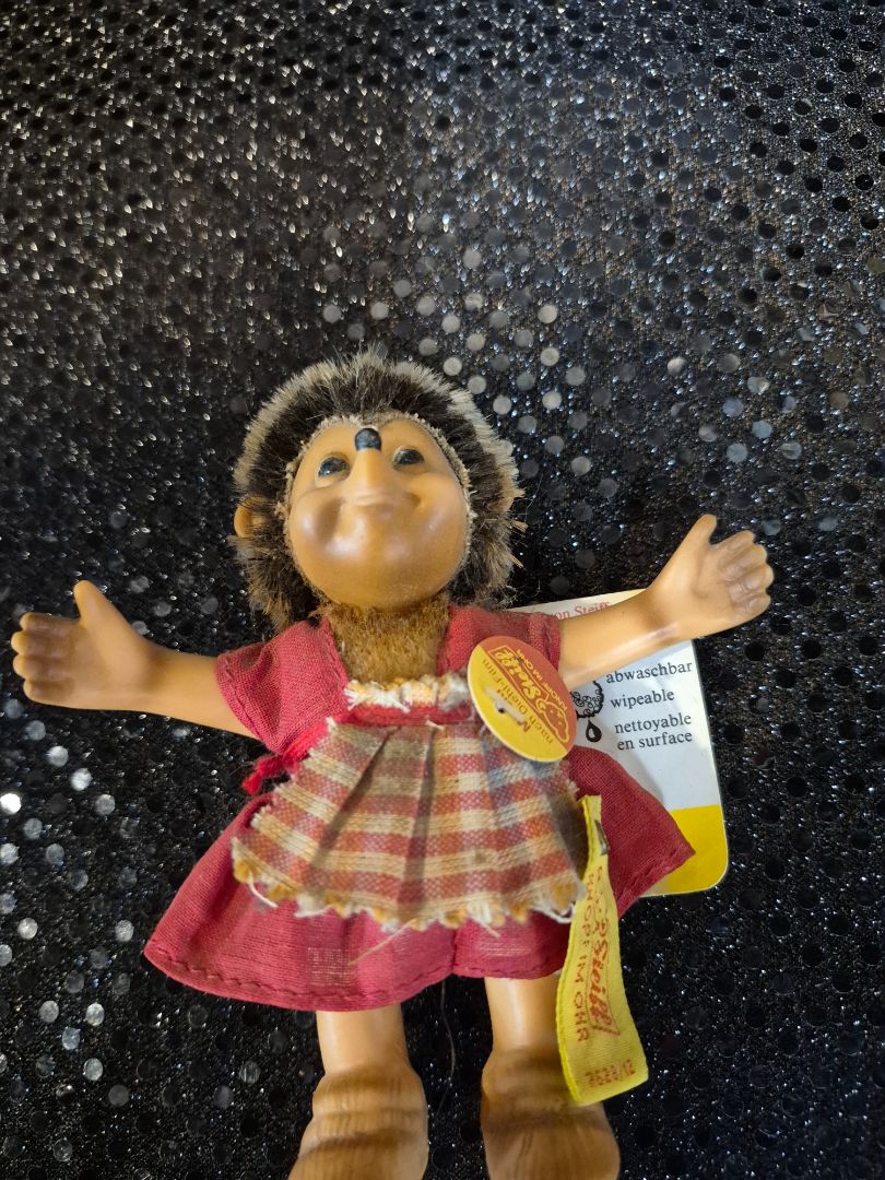 Vintage Steiff Mucki Hedgehog Daughter Animal Figure
