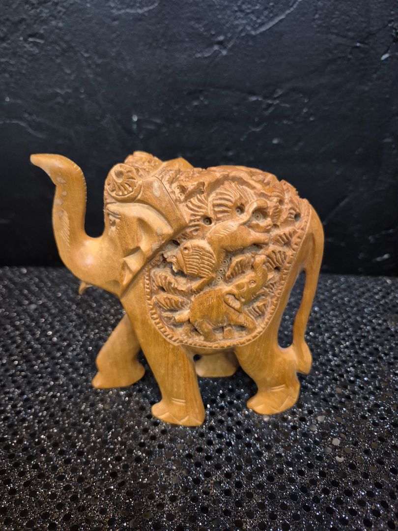 Hand crafted Kadam Wood elephant Sculpture