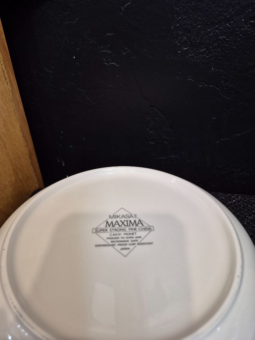 Mikasa Bowl