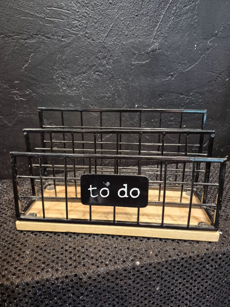 Wire "to do" Rack