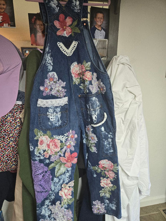 Rose and Lilac Overallser, xl