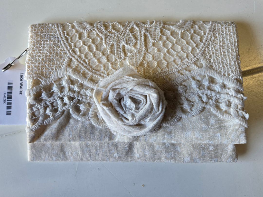 Lace Wallet