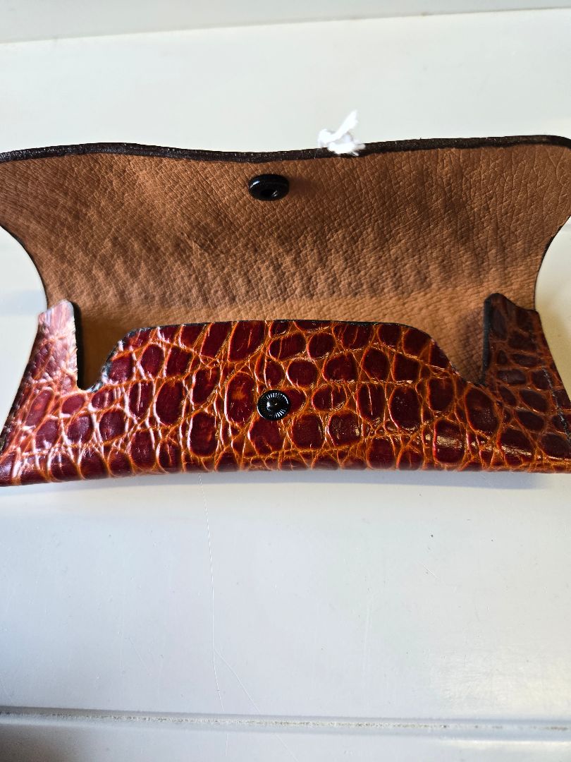 Leather glasses case