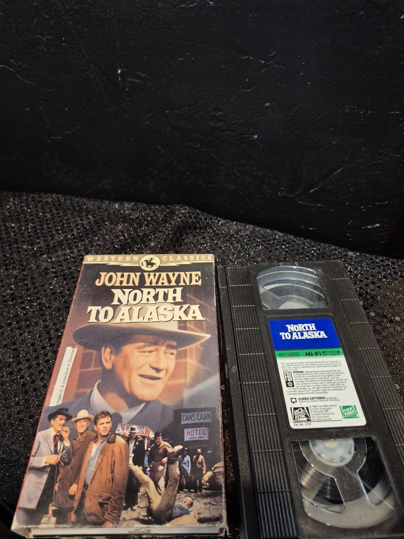 VHS John Wayne North To Alaska