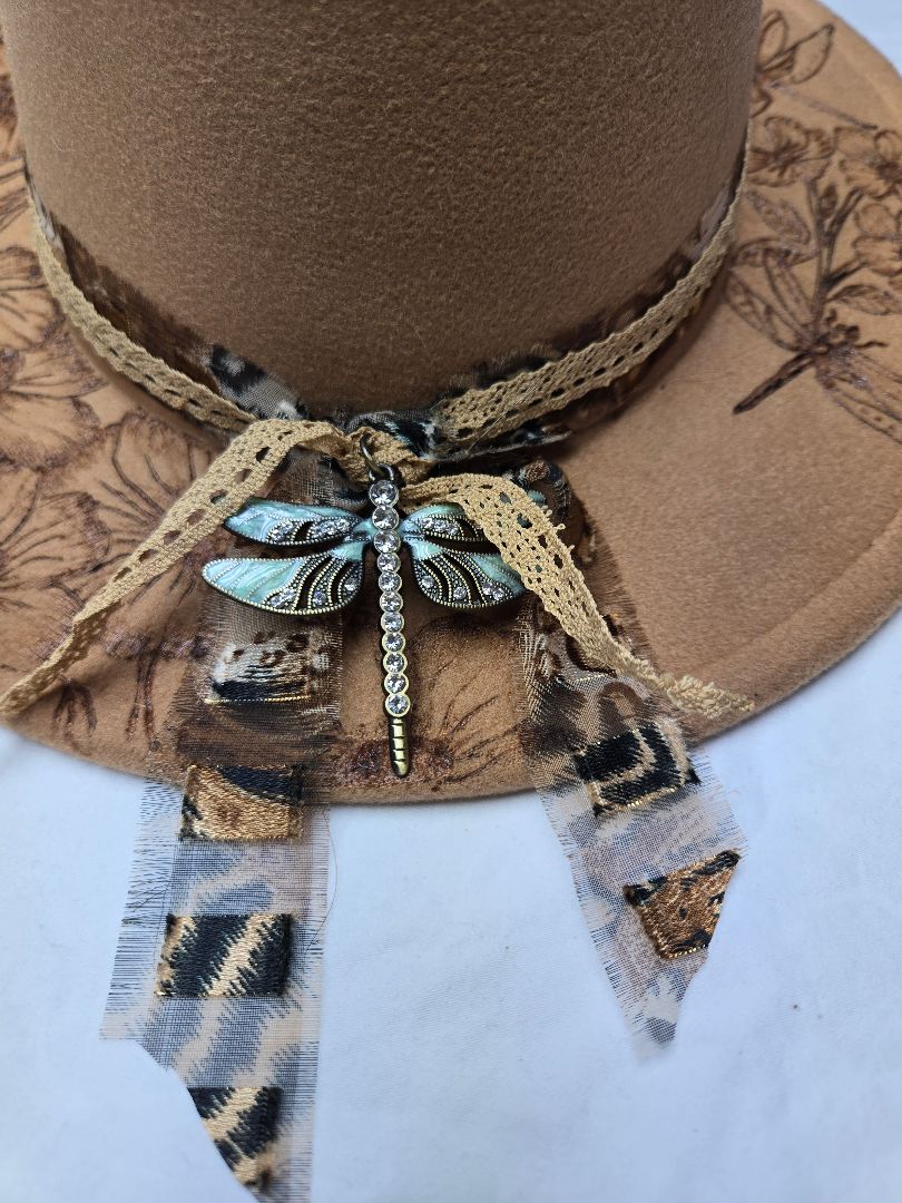 beige Hat-burnt-dragonflies, adjustable