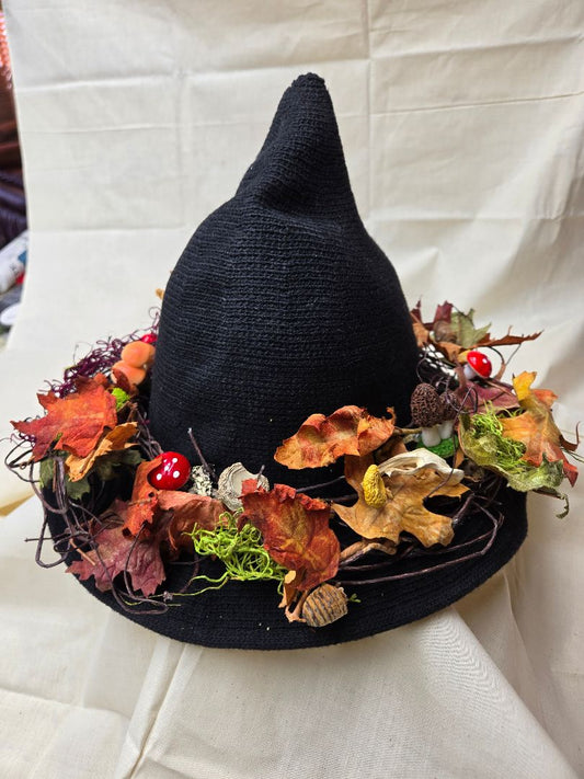 black Hat forest woodland witchy vibe