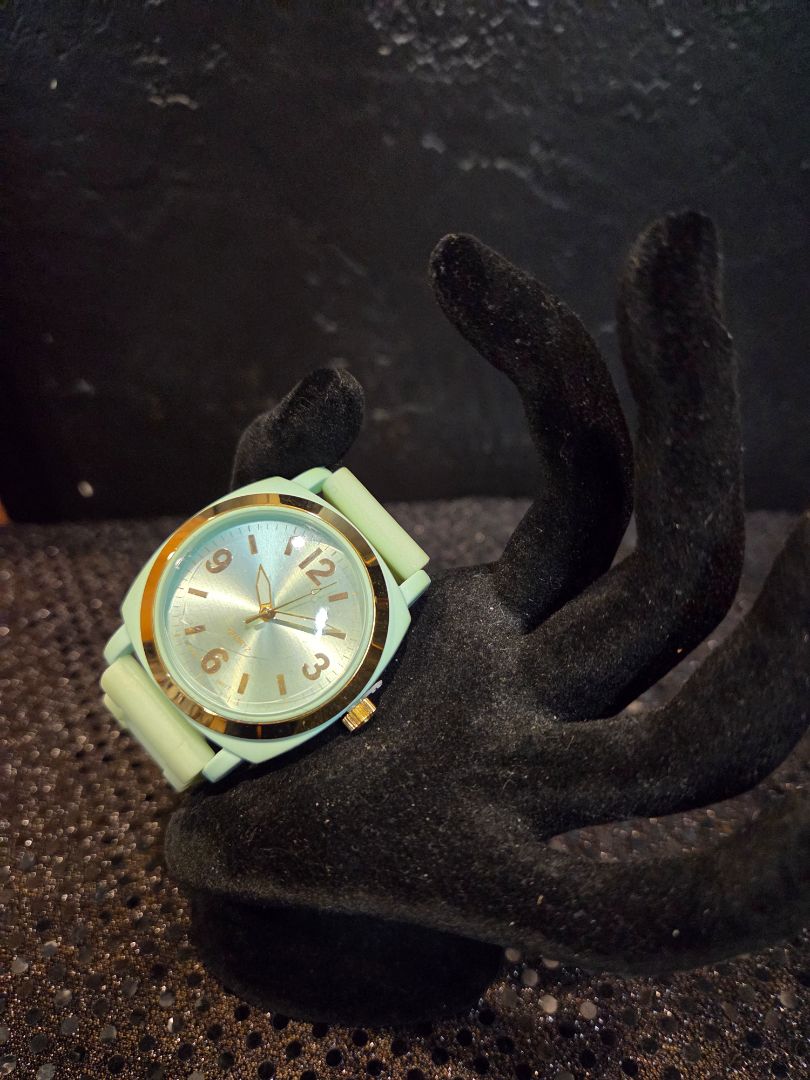 Watch Quartz Sea Mist Green Watch Japan