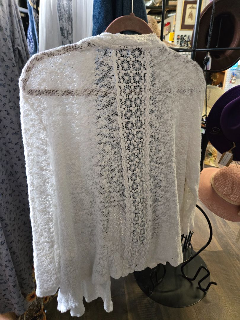 Sweater white lace