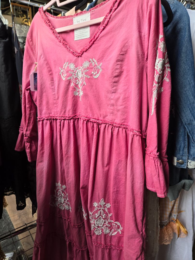 Dress raspberry