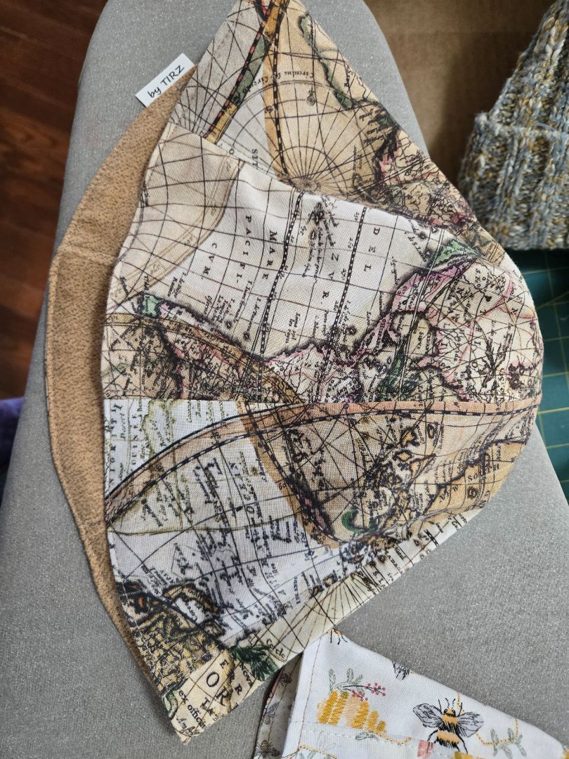 Hat fisherman maps