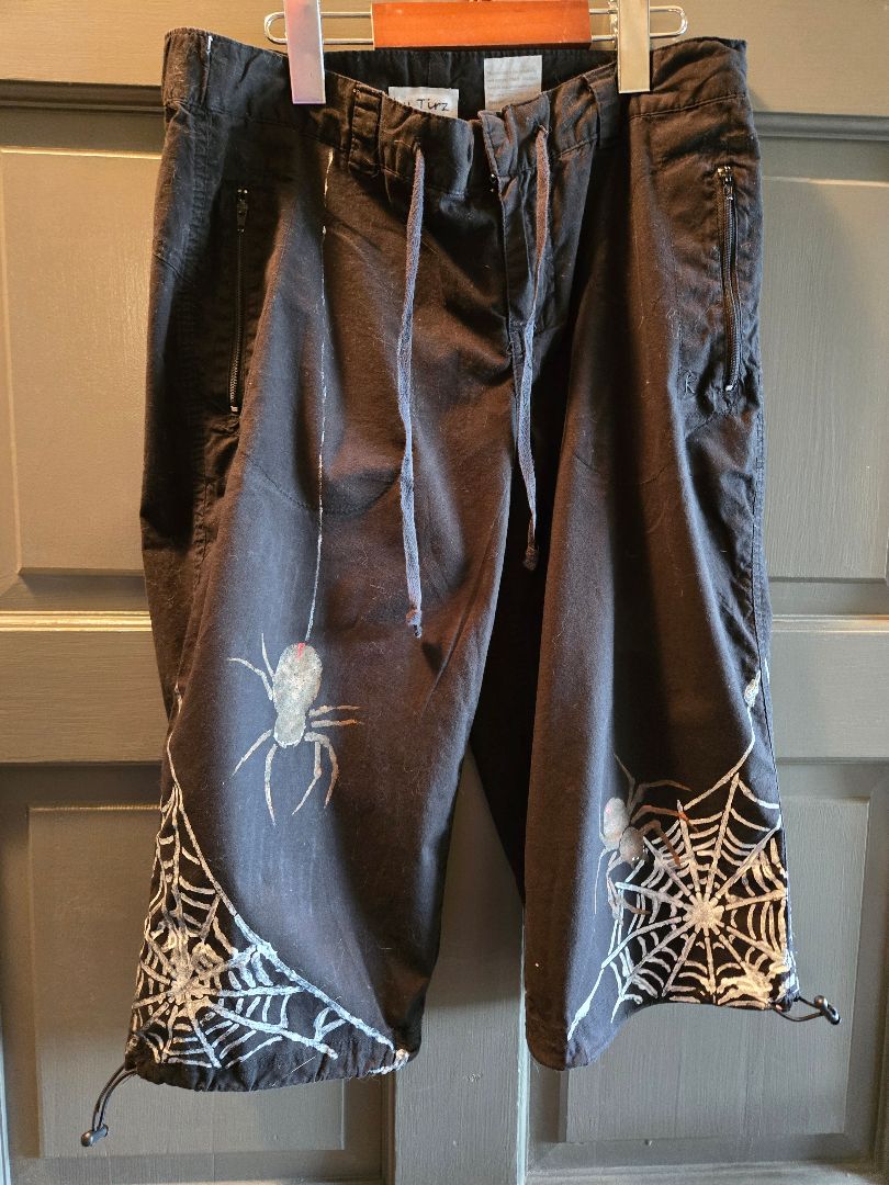 Capri black w spiders, M 8/10