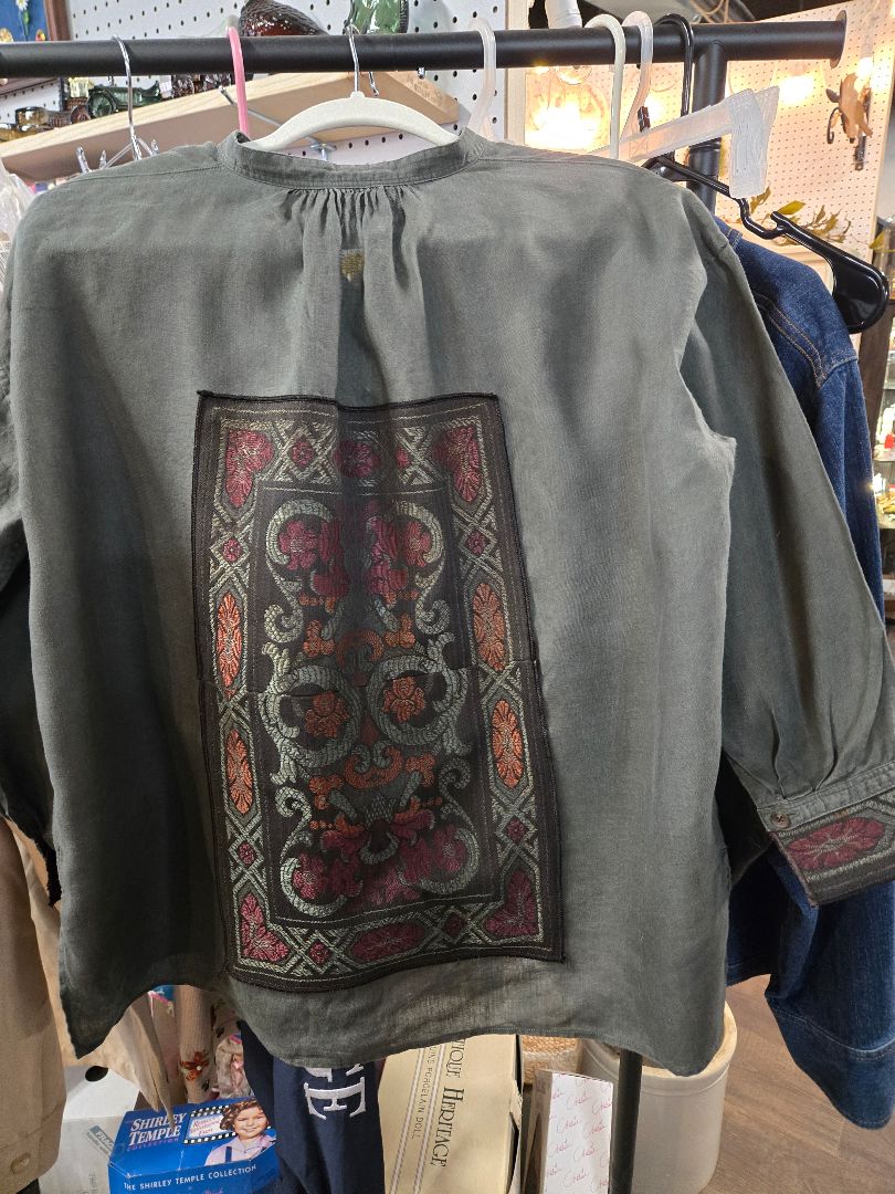 shirt linen forest green