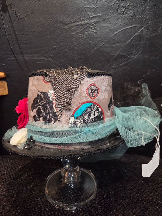 Black Top Hat with Red, Teal and Shells