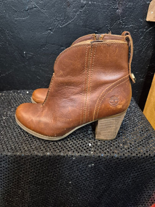 Timberland Earth Keeper Brown (sz 6)