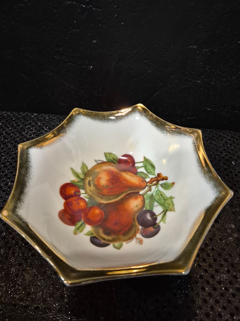 7.5 Pear & Cherry Cherries Fruit Motif Vintage bowl Gold trim