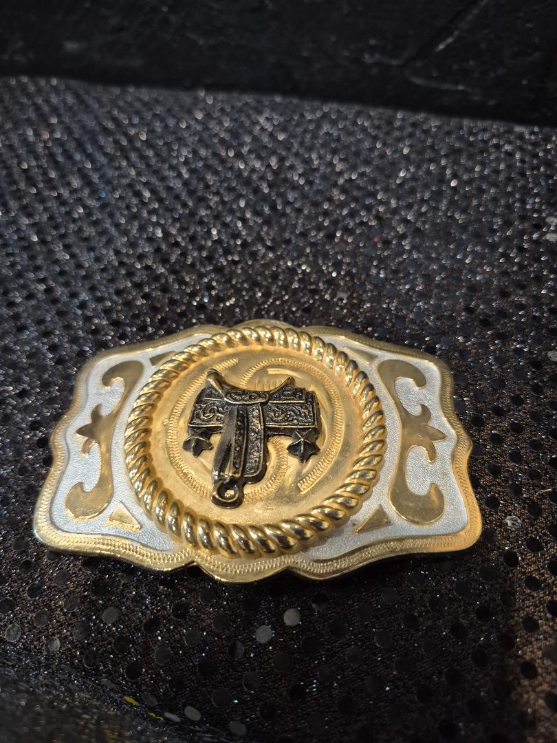 Vintage Western Belt Buckle w/Saddle Motif