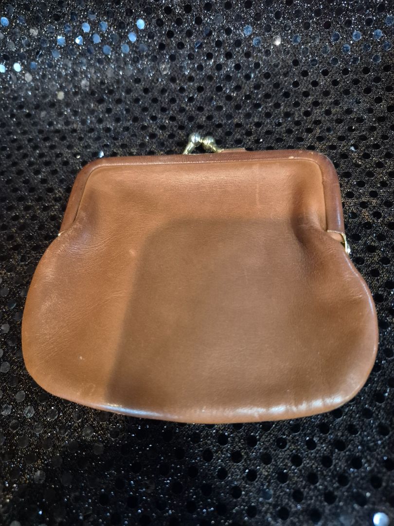 Vintage Brown Leather Change Purse