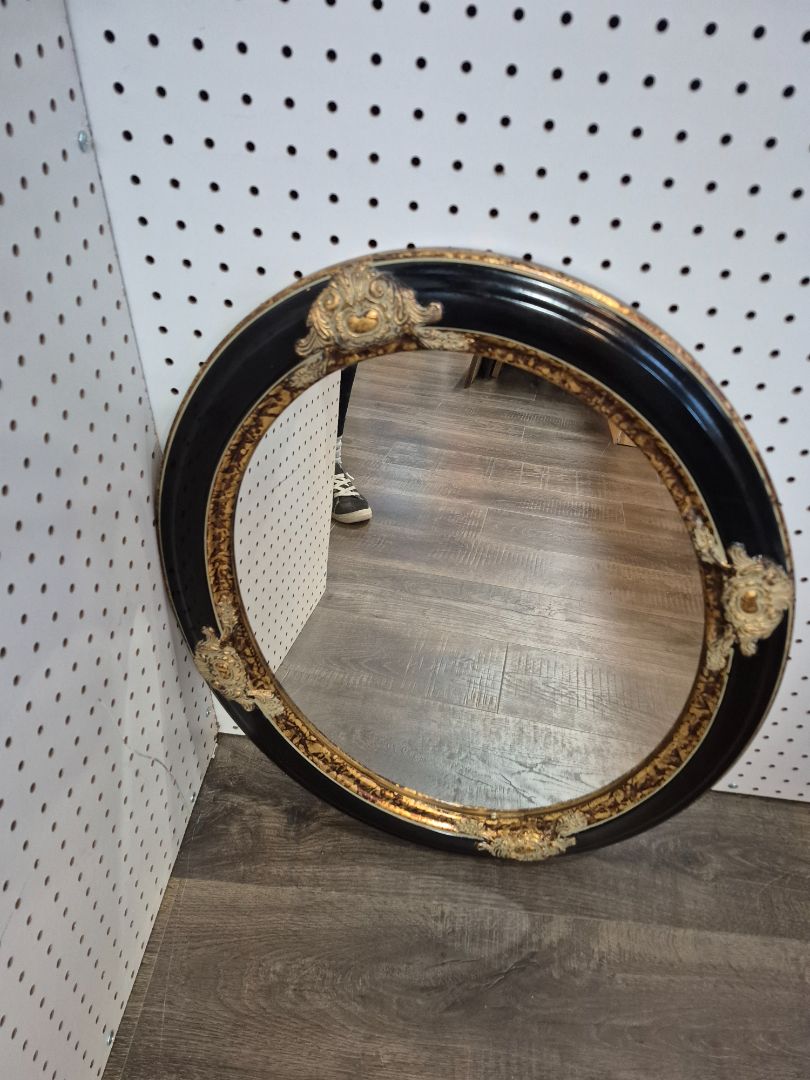 Black/Gold Oval Mirror 24x21