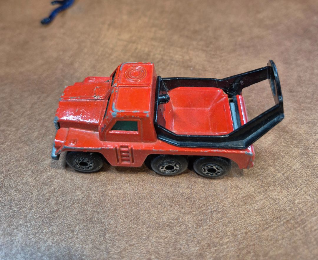 Matchbox Superfast 1976 Red Cement Truck Diecast 1:64