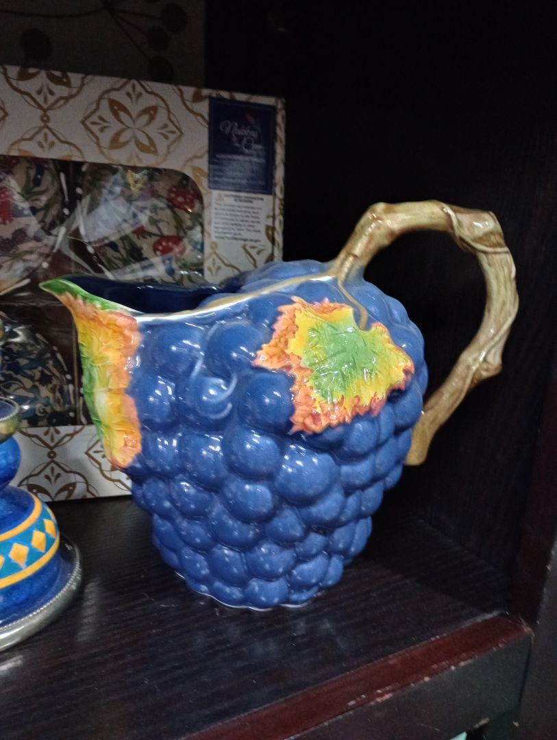 Dansk Grape form pitcher