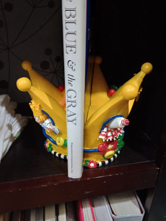 ME crown bookends