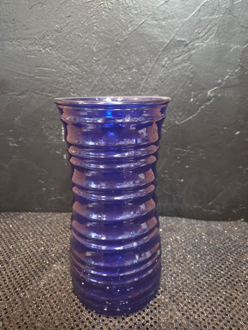 Vintage Hoosier Indiana Glass Cobalt Blue Vase