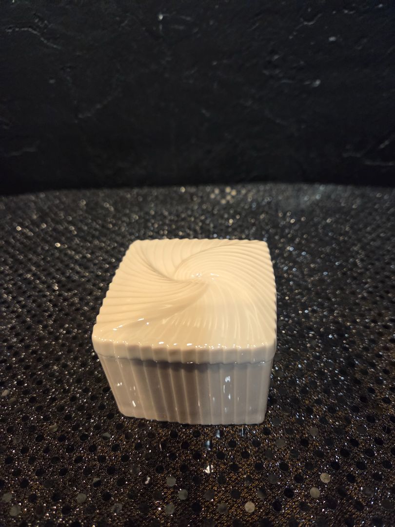 Vintage Avon Pink Trinket Box