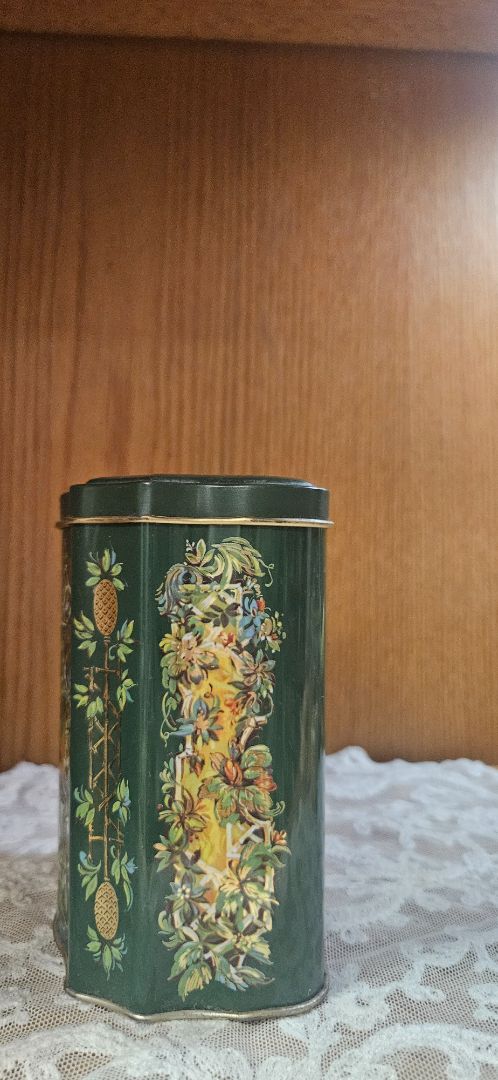 green  Vintage Avon Christmas tin