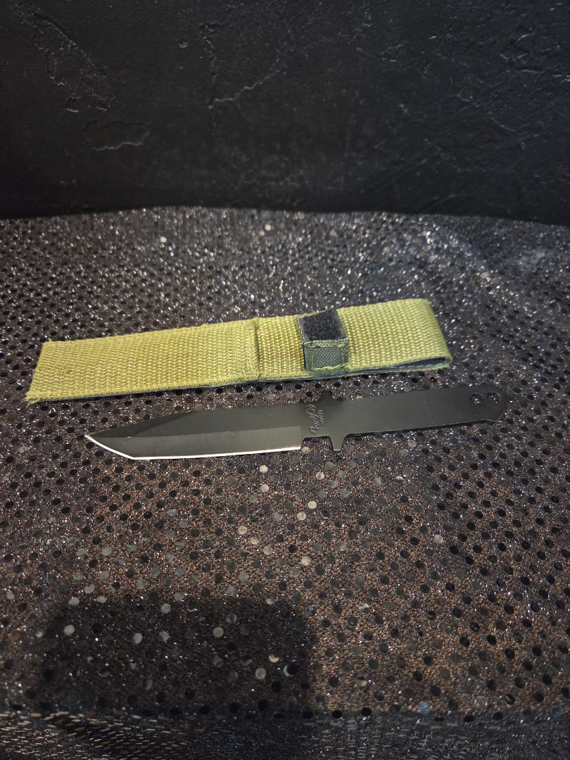 Throwing Knife