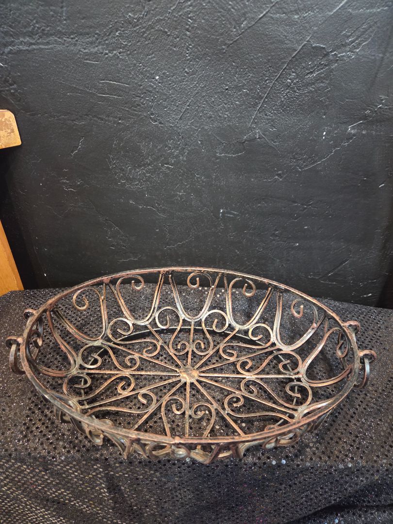 Metal Oval Bowl