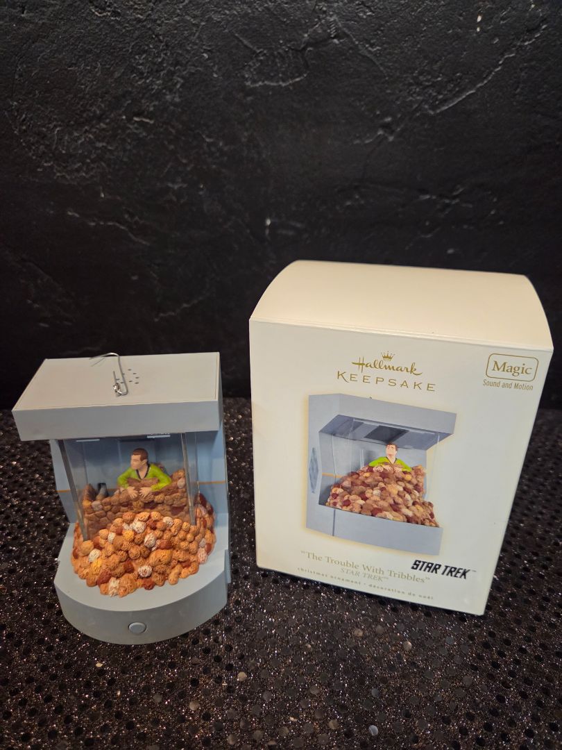 Hallmark Star Trek The Trouble with Tribbles Ornament