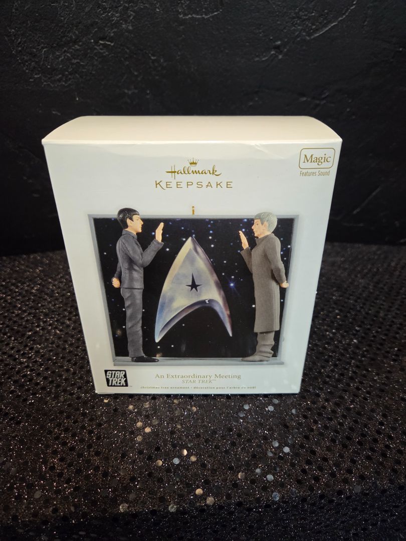 Hallmark Keepsake Ornament An Extraordinary Meeting