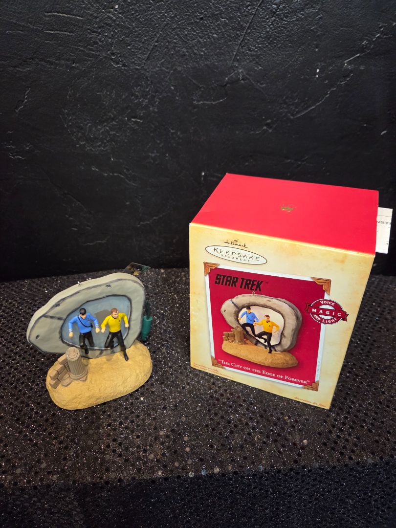Hallmark Keepsake Star Trek The City on the Edge of Forever