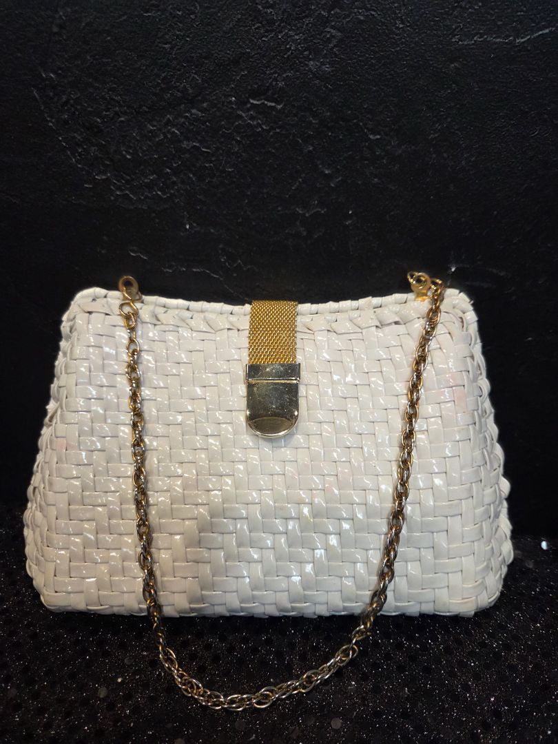 Vintage White Woven Purse with gold chain