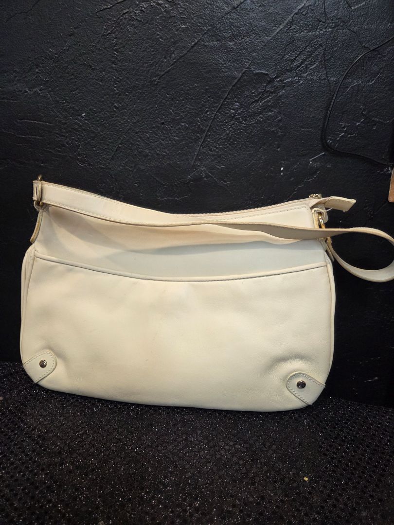Giani Bernini Cream Leather bag