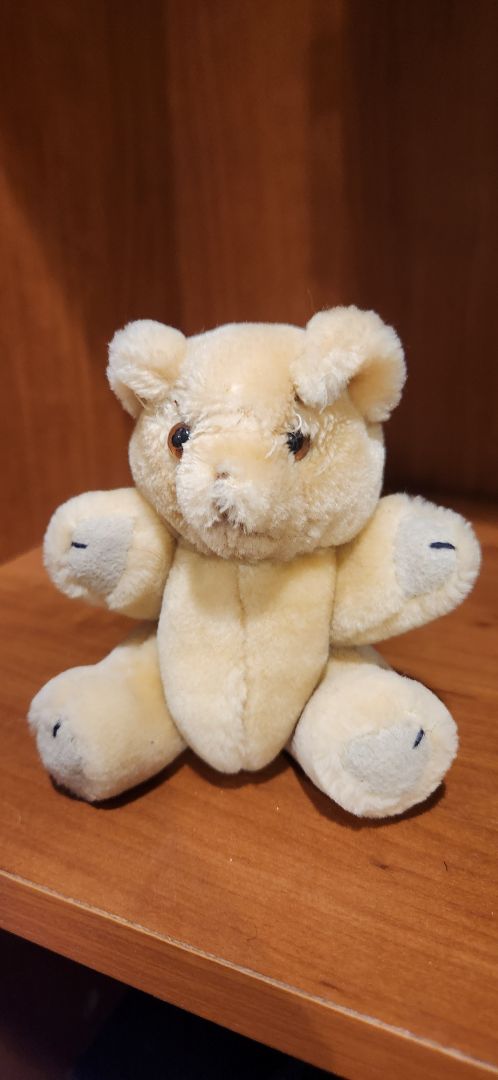 tan Articulated stuffed bear, 3"