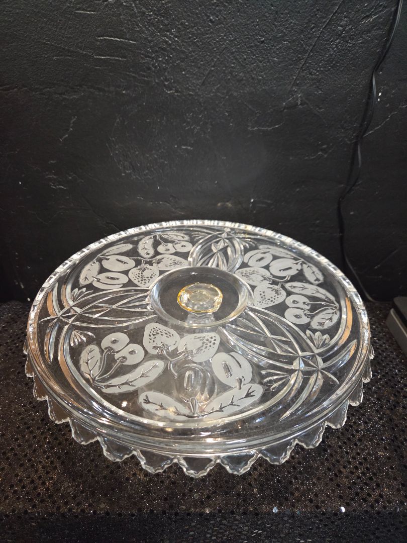 Glass Cake Stand Sawtooth Edge Frosted Fruit