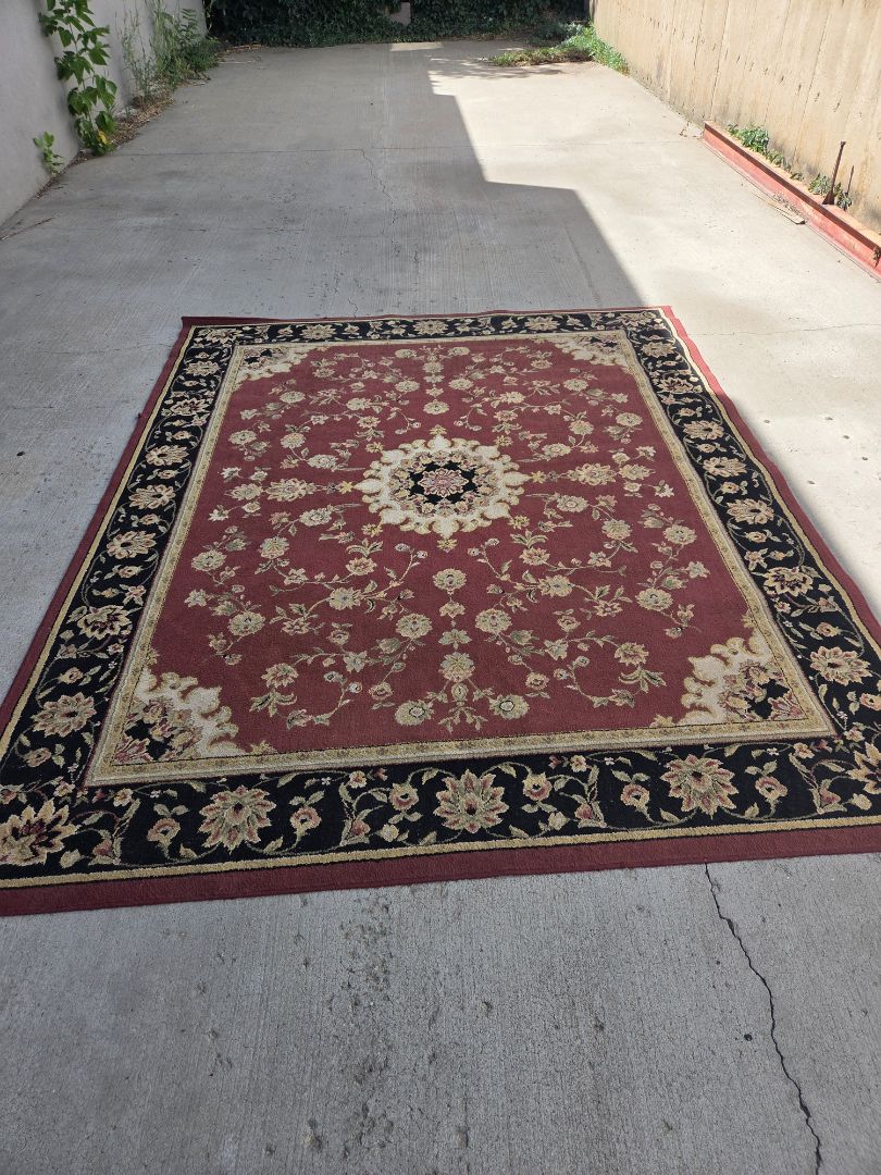 Red and Black Oriental Style Area Rug 8'1 by 10'1 (as is needs to be cleaned)
