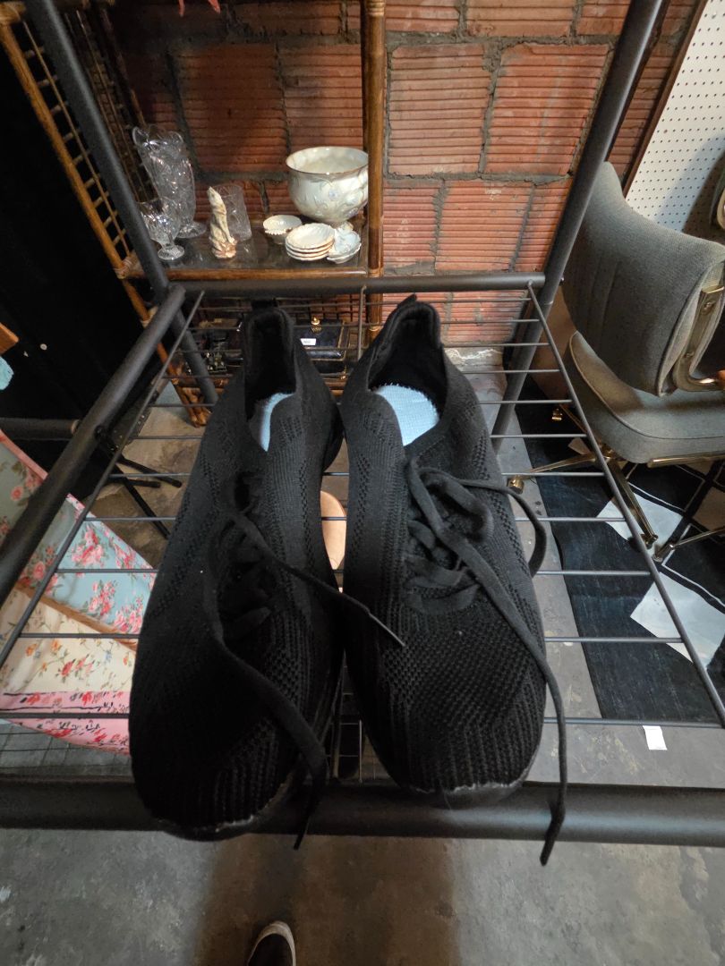 Black slip ons, 38