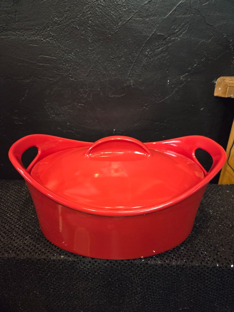 Rachel Ray Lidded Casserole Dish