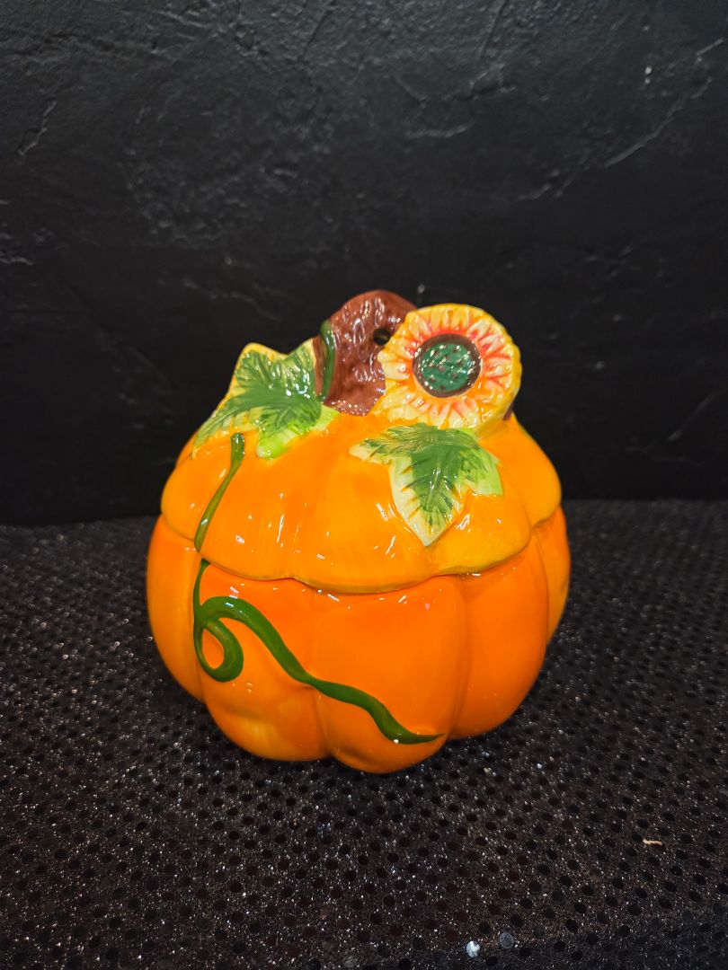 Royal Norfolk Ceramic Pumpkin