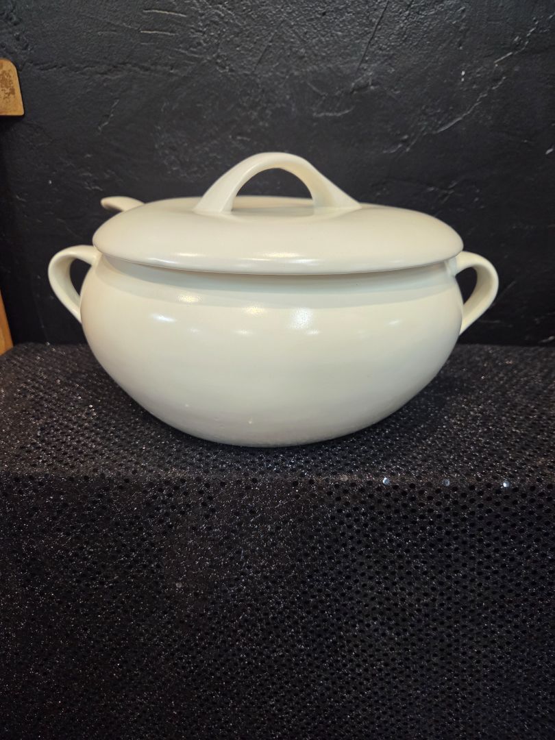 Crate and Barrel "B.Eigen" Ivory Soup Tureen and Ladle