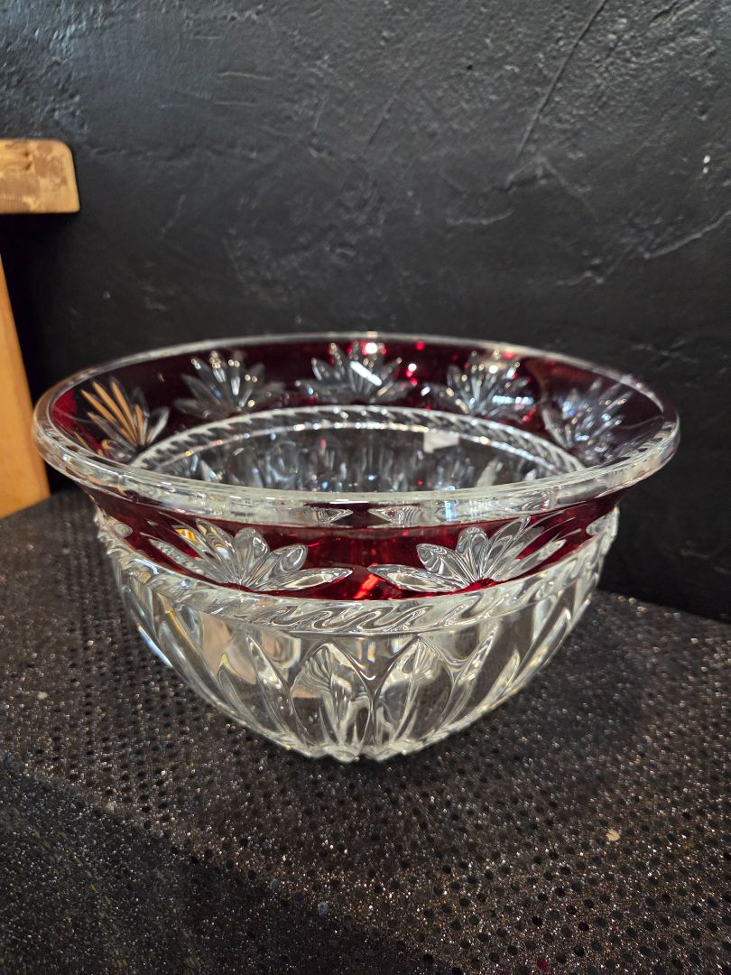 Mikasa Celebrations Crystal Bowl Corinth Ruby